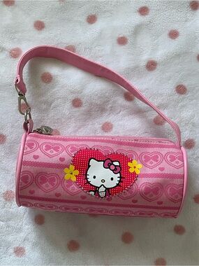 hello kitty mini bow barrel bag
